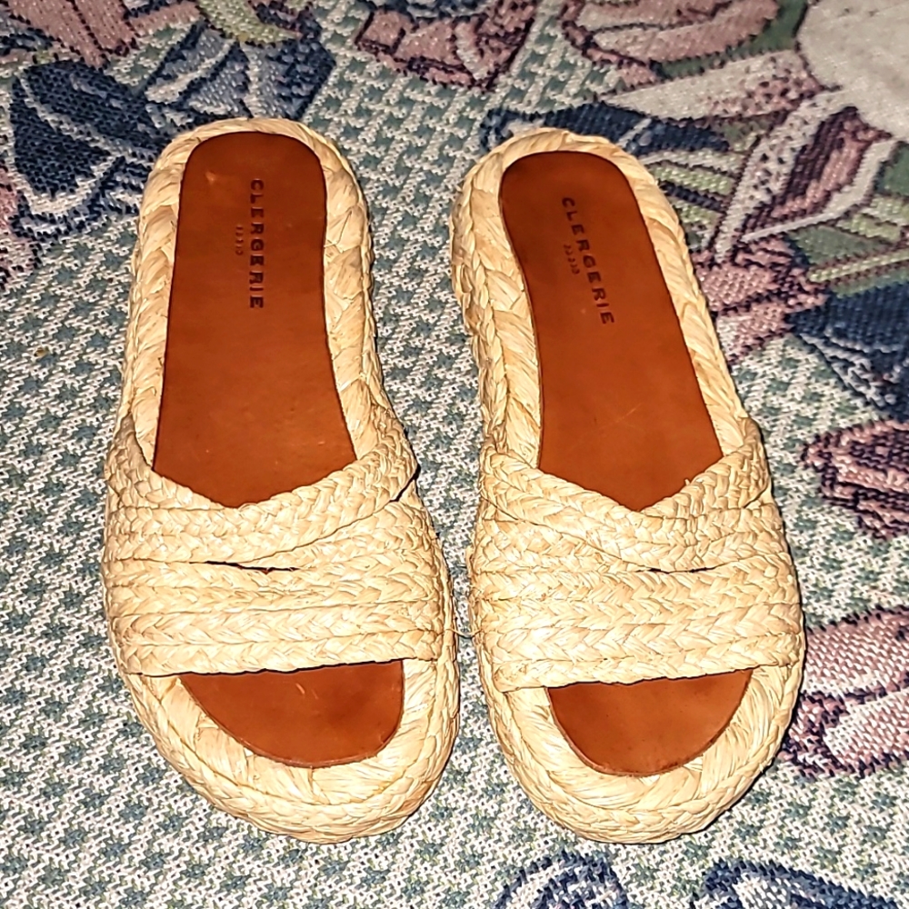 Robert Clergerie Paris Neutrals Espadrille straw sandals low platform 39.5
